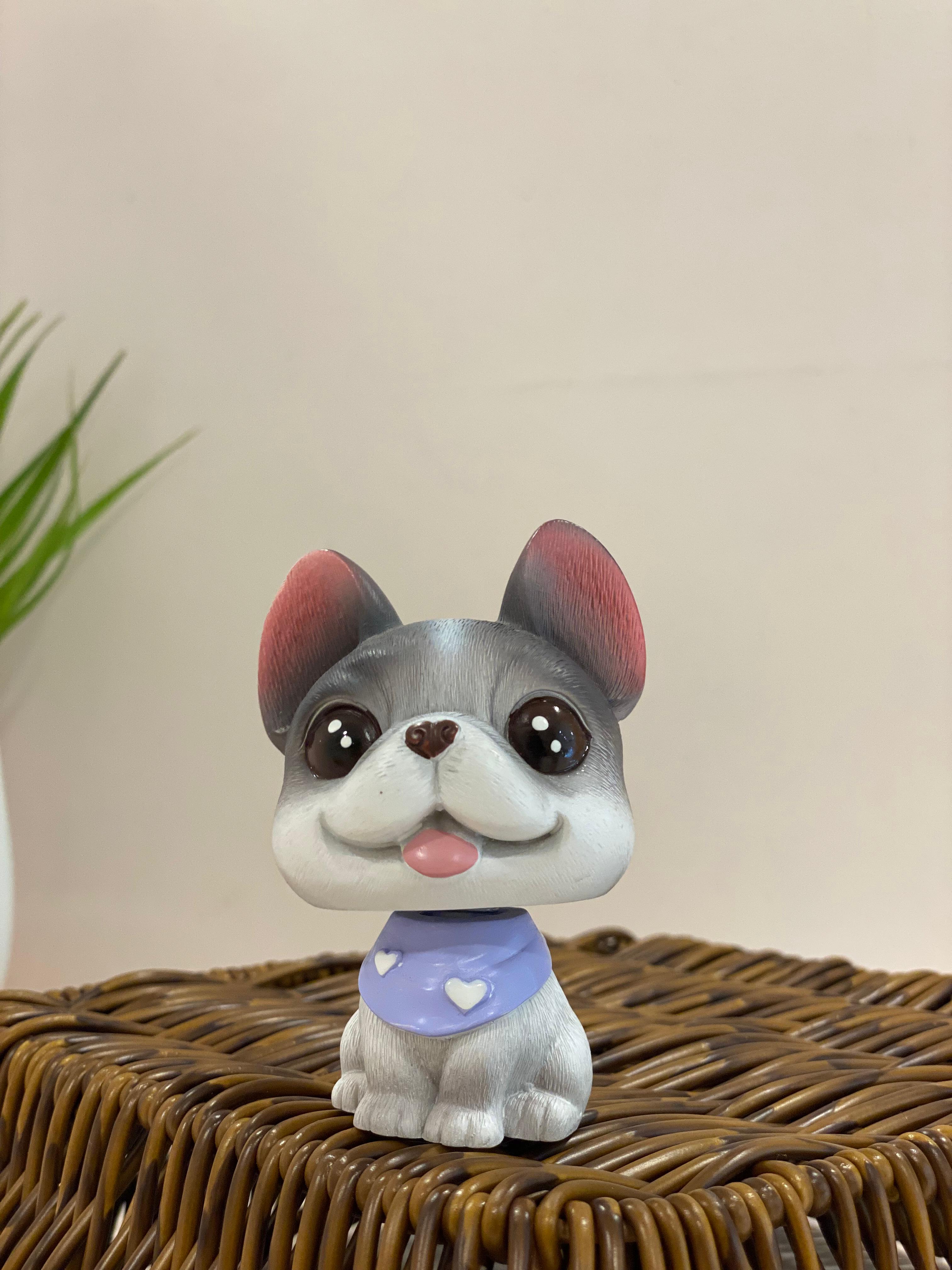 Cute Bobble Head Dog Figurines – Mini Puppy Showpieces for Home & Car Décor