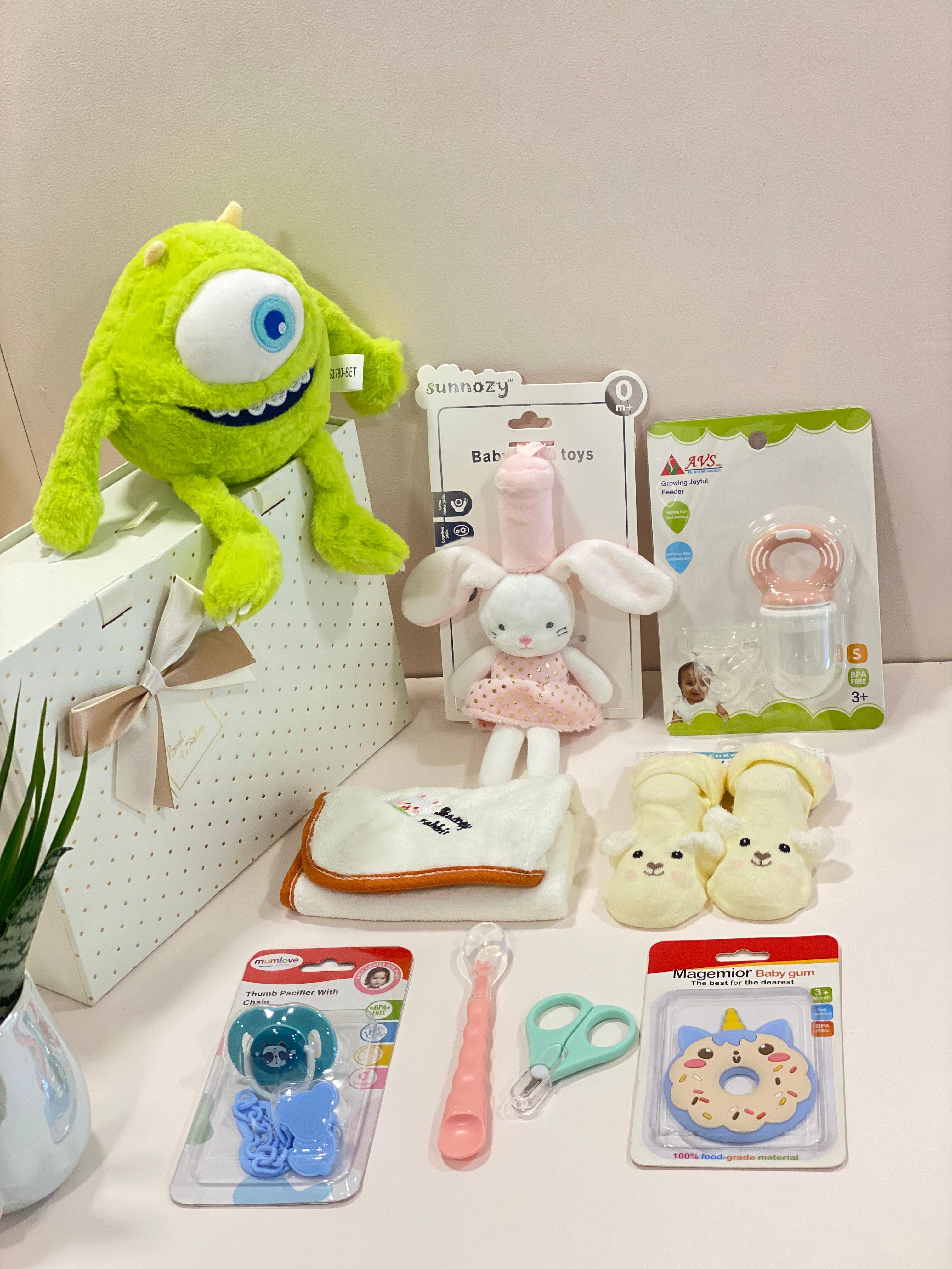 Premium Baby Gift Hamper Set – Newborn Welcome Box with Plush Toy, Baby Essentials & Gift Packaging | Baby Shower Gift Set