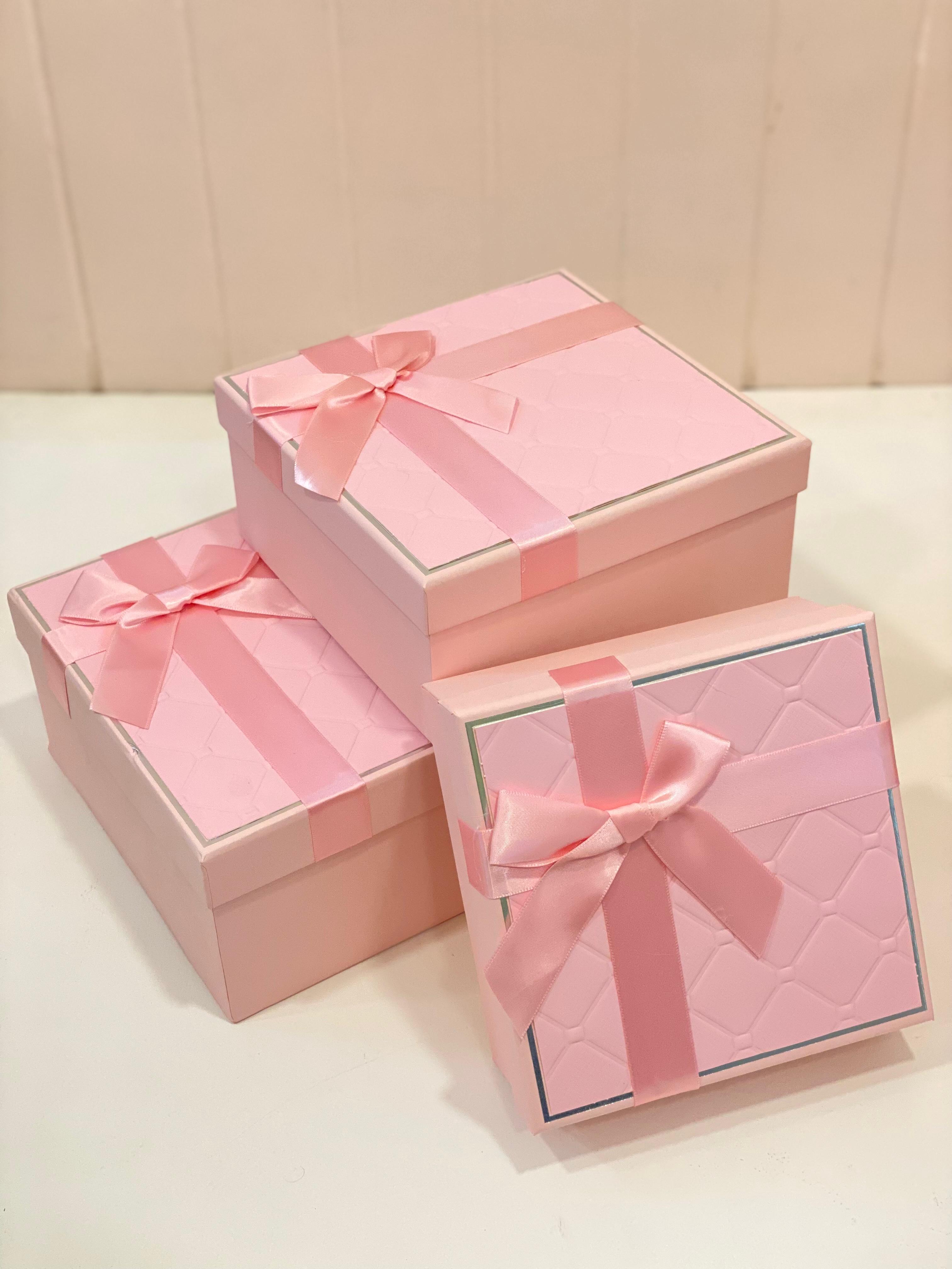 Luxury Ribbon Gift Box – Premium Gift Packaging Box | Elegant Present Box for Birthdays, Weddings & Special Occasions