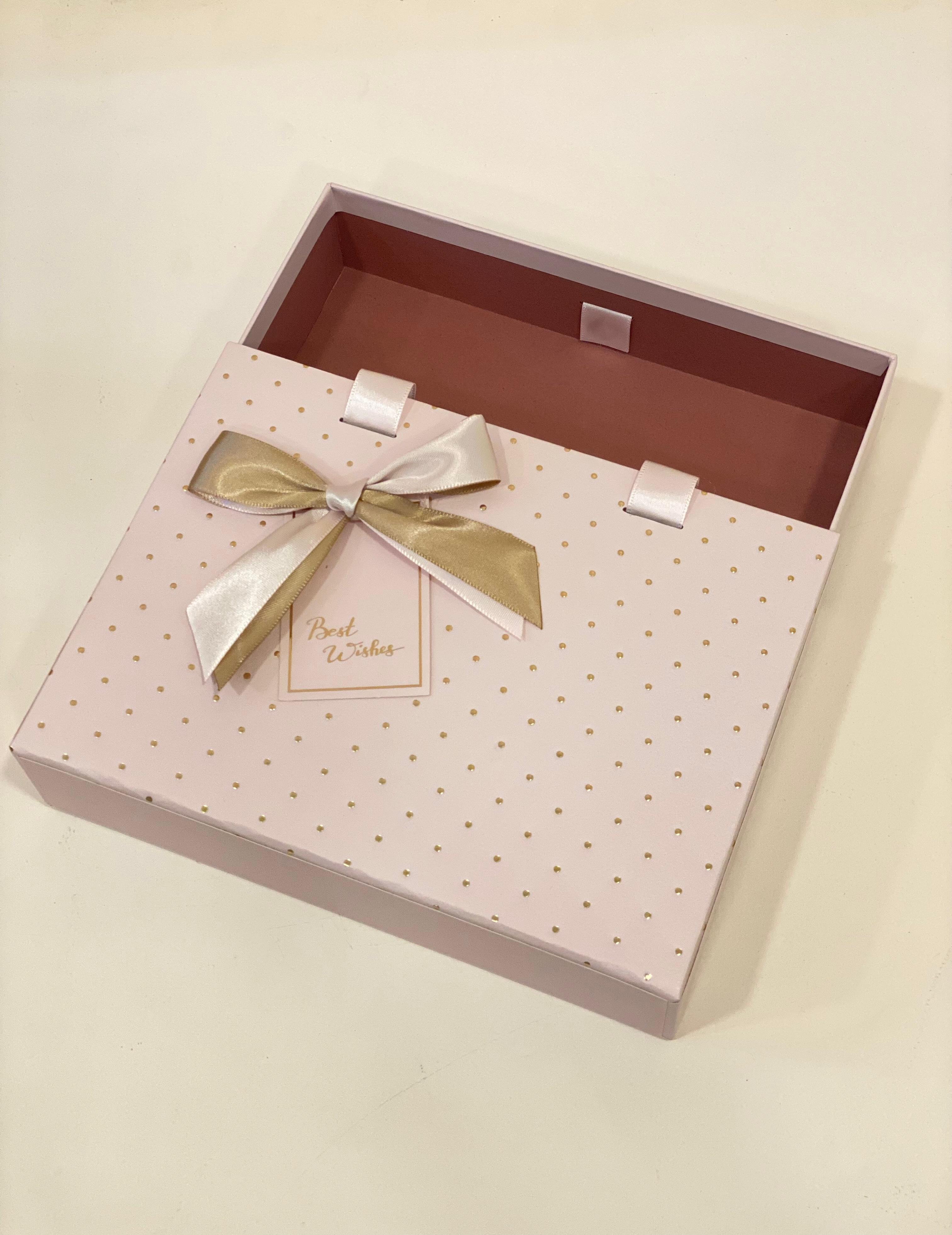 Luxury Ribbon Gift Storage Box with Handle – Premium Magnetic Gift Packaging Box | 3 Sizes & 3 Colors | Reusable Gift Hamper Box