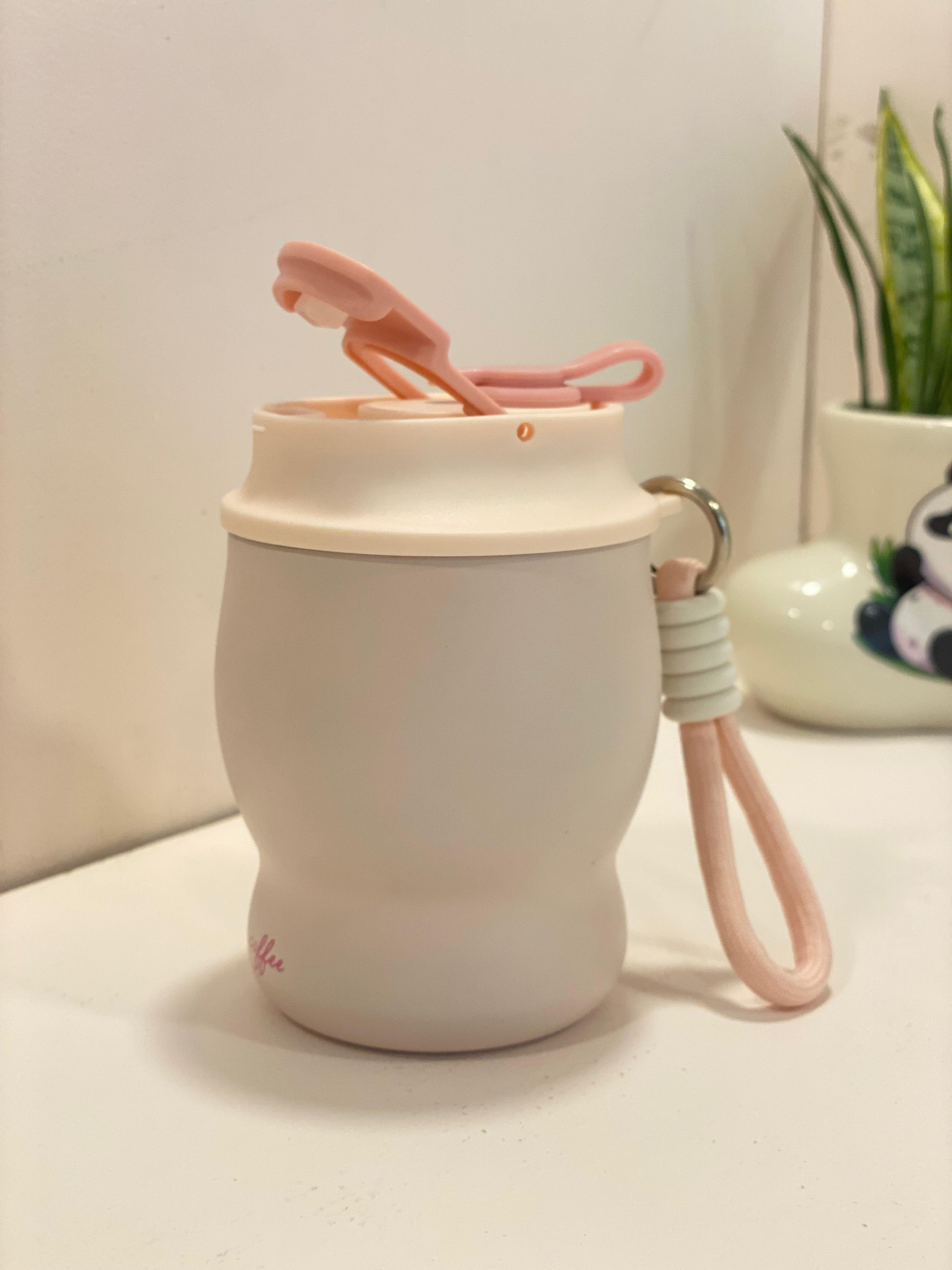 Pastel Portable Straw Tumbler with Lid & Wrist Strap – Leakproof Travel Cup | Reusable Coffee & Juice Mug