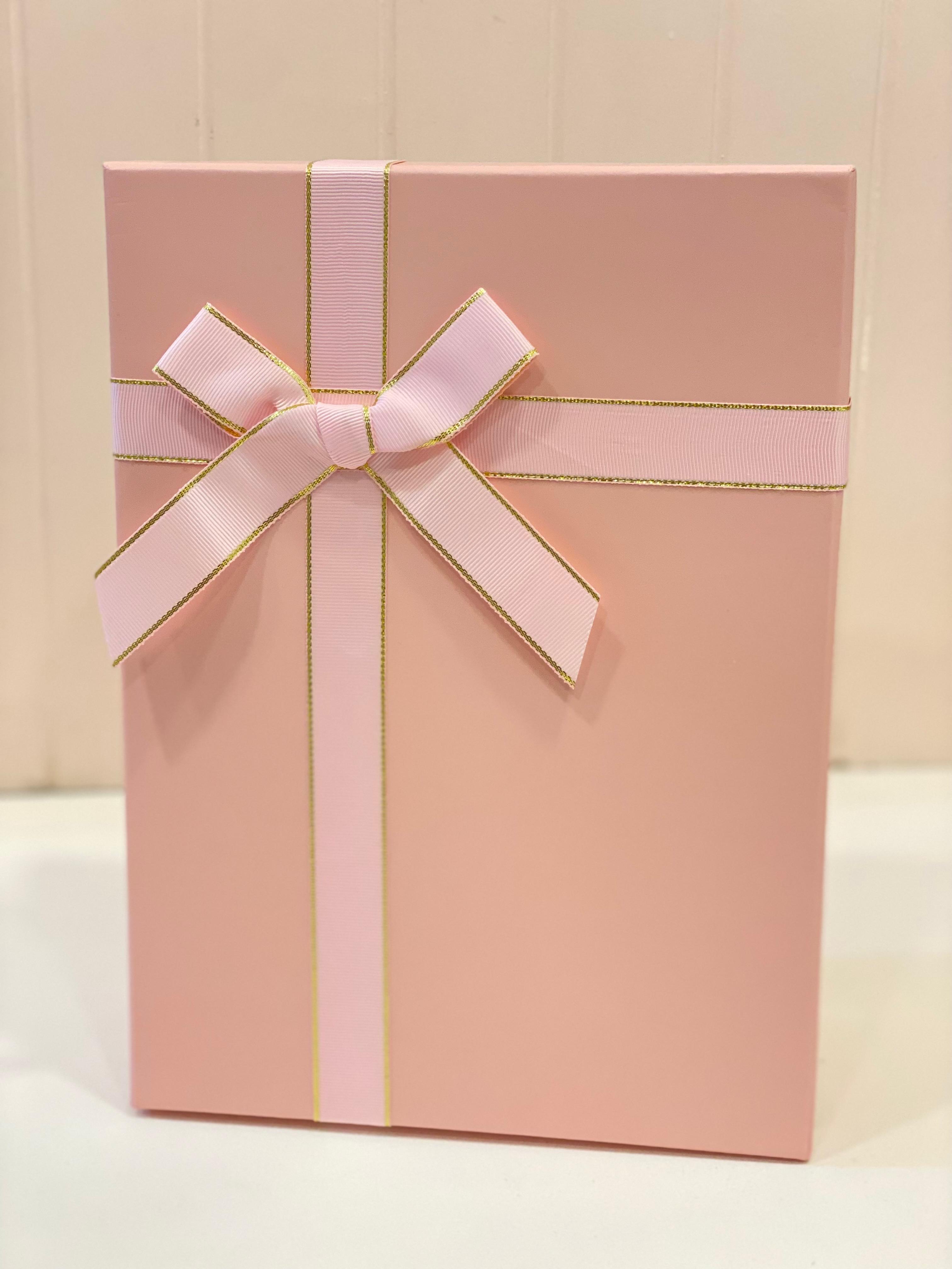 Foldable Luxury Ribbon Gift Box – Magnetic Closure Premium Gift Packaging