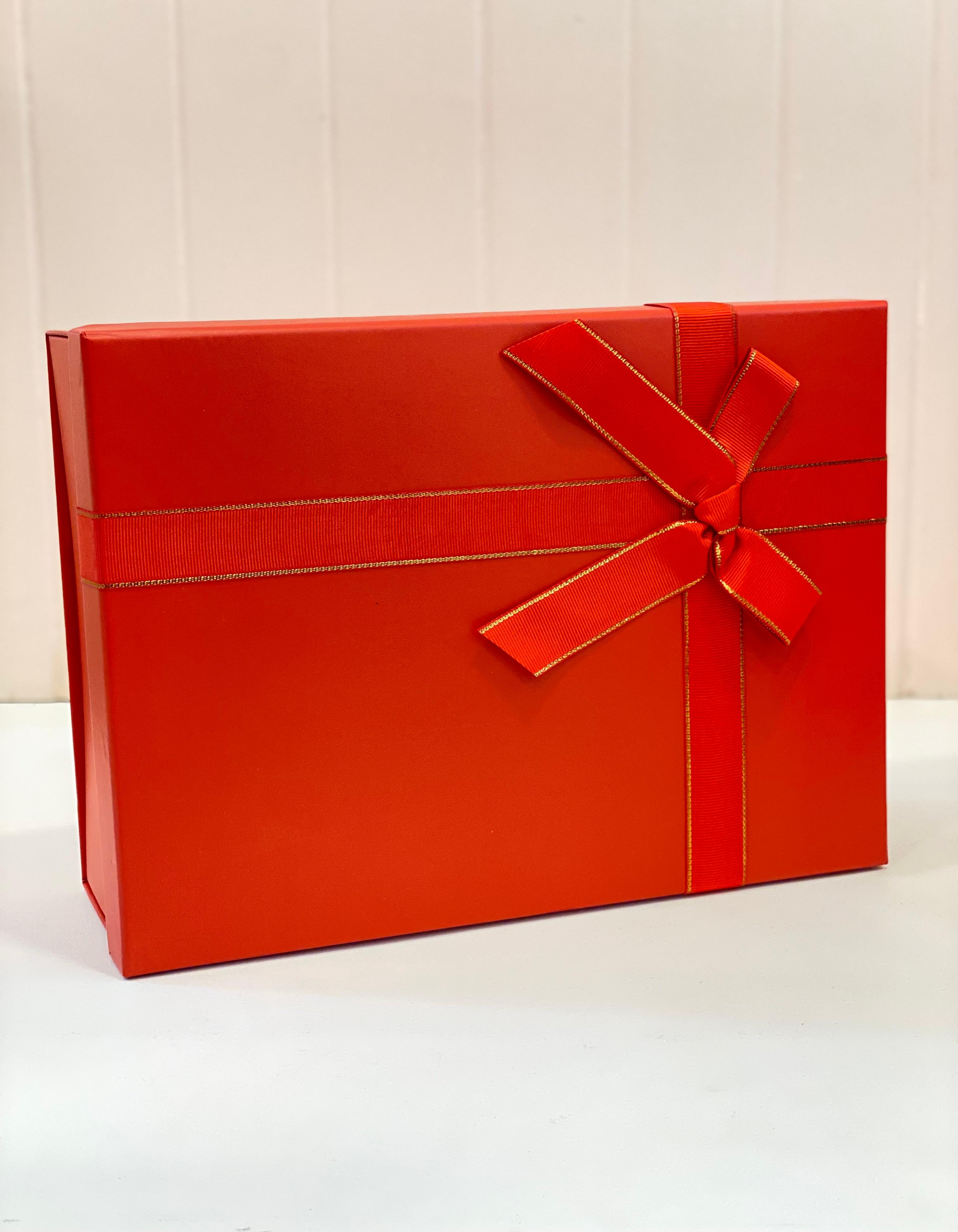 Foldable Luxury Ribbon Gift Box – Magnetic Closure Premium Gift Packaging