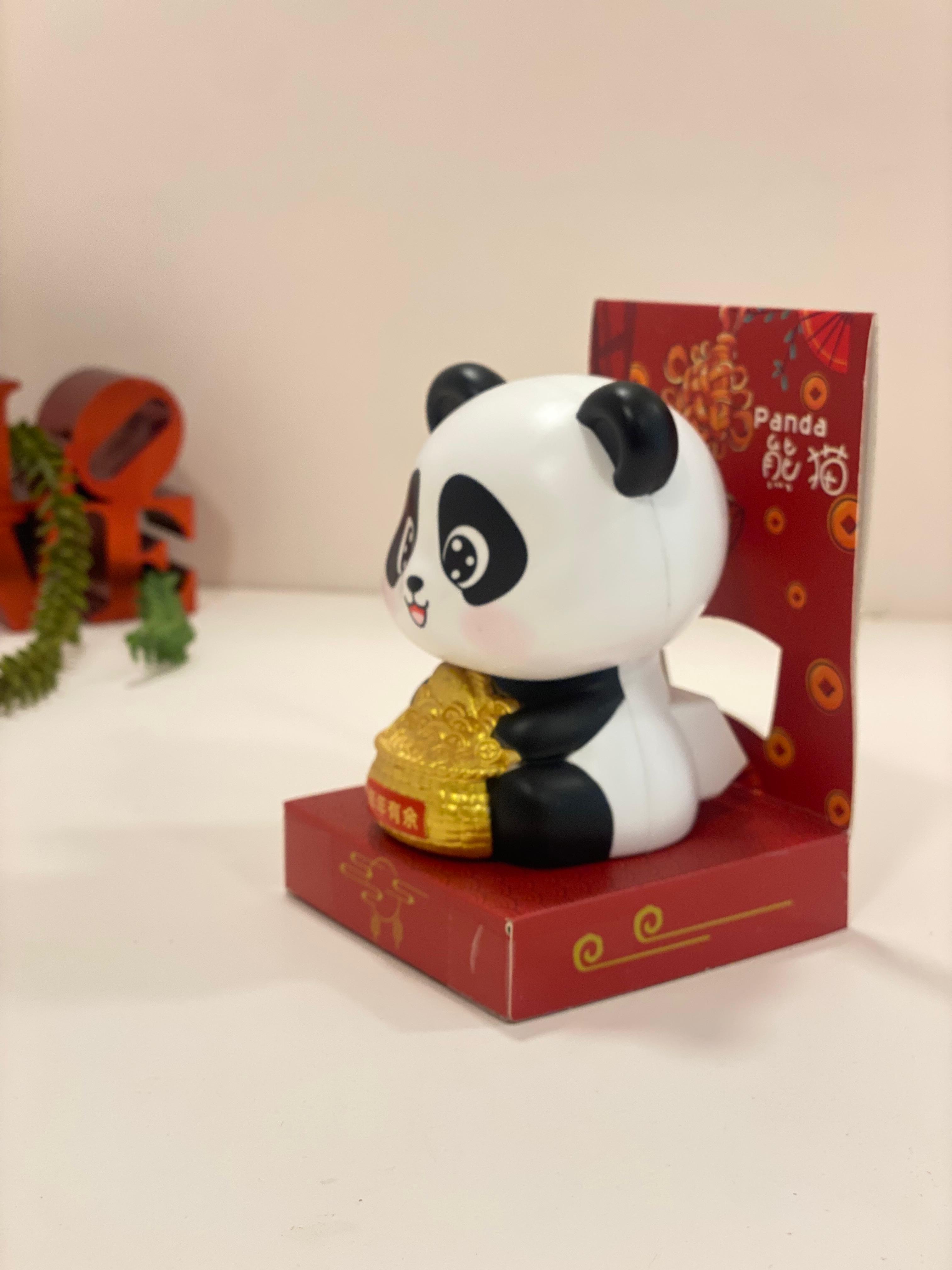 Kindly help me with a product title and product discerption for these pictures attached as a this product listing for my shopify website which is also seo mobile friendly.