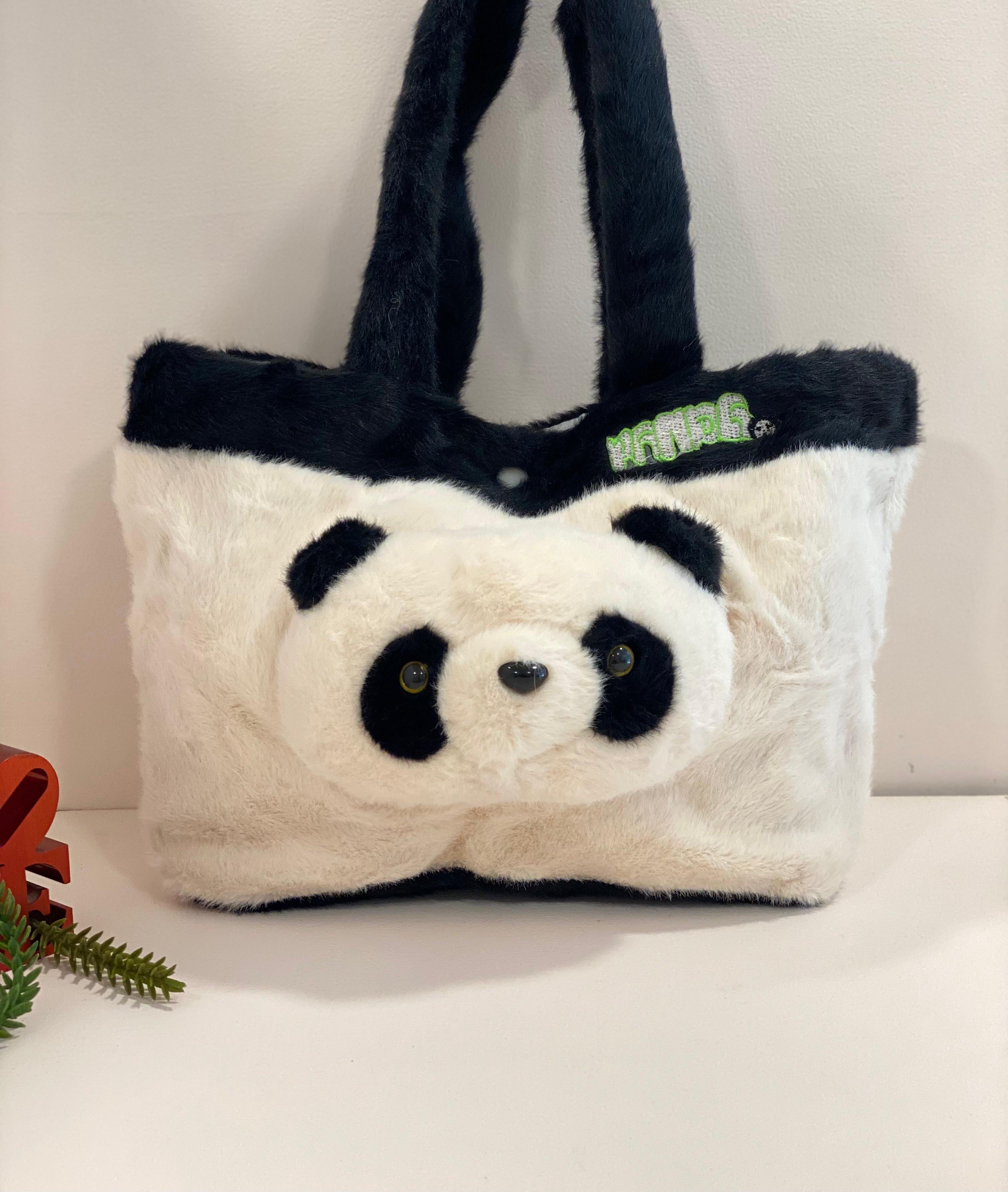 Cute Panda Plush Tote Bag – Soft Kawaii Shoulder Bag for Girls & Teens