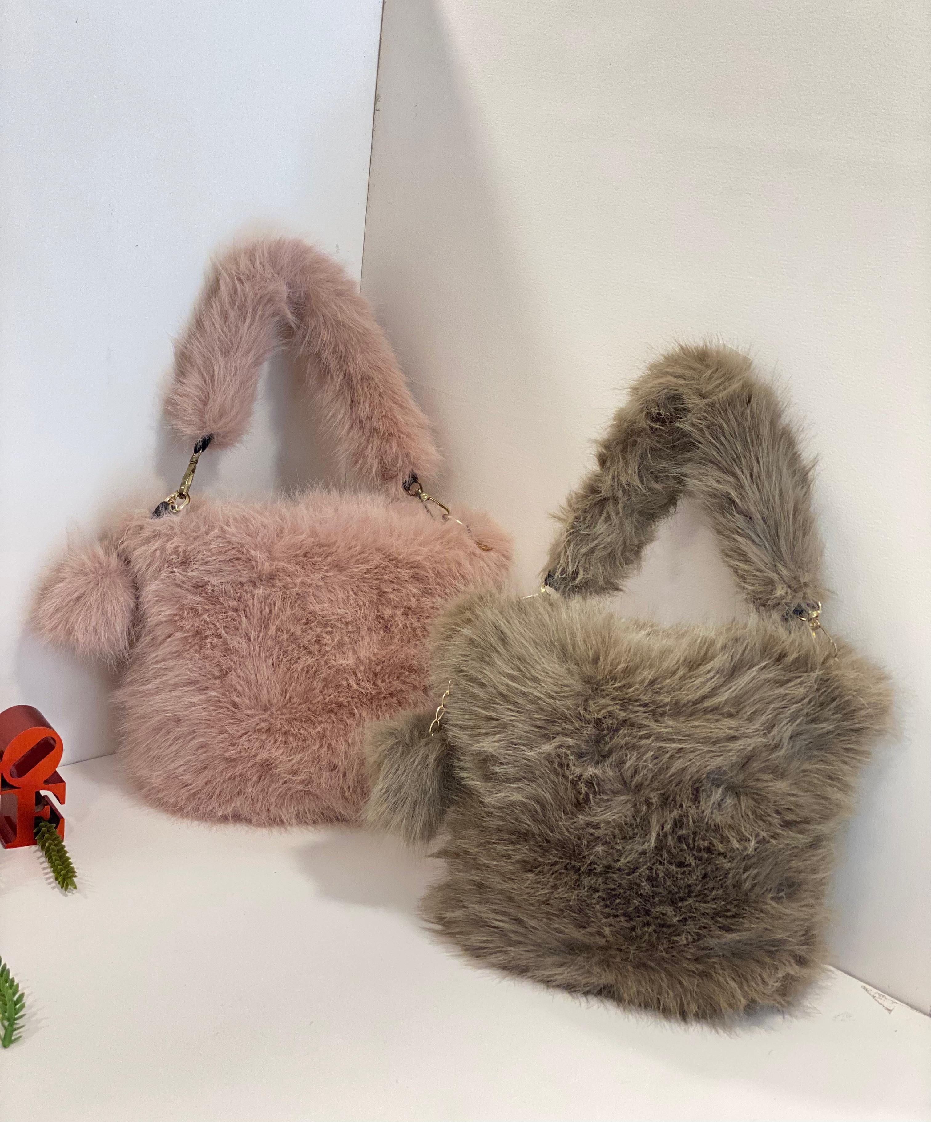 Cute Fluffy Faux Fur Handbag with Pom Pom Charm – Soft Plush Mini Tote Bag for Girls & Women