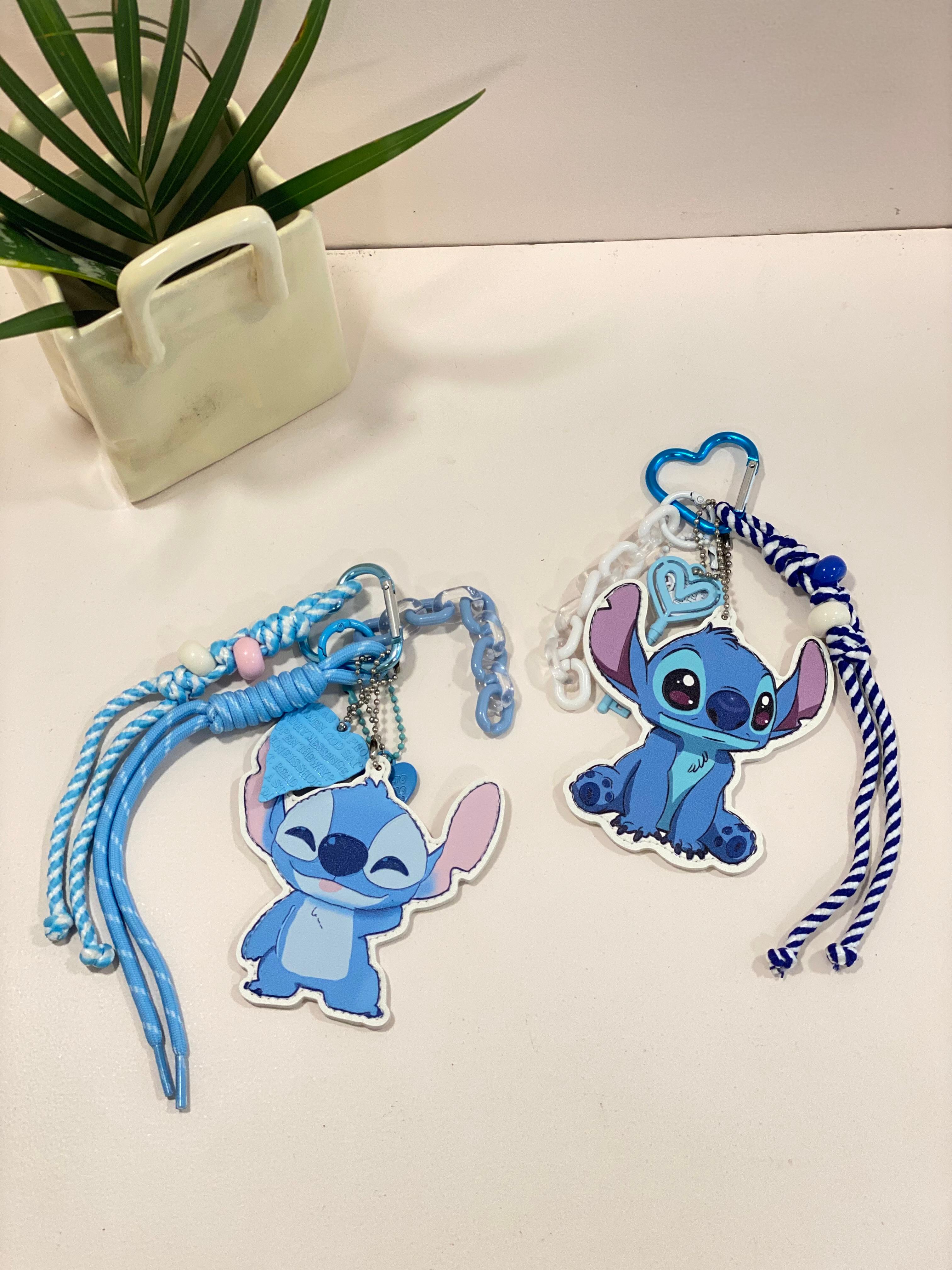Cute Cartoon Stitch Keychain Charm – Kawaii Bag Charm with Heart Carabiner & Rope Strap