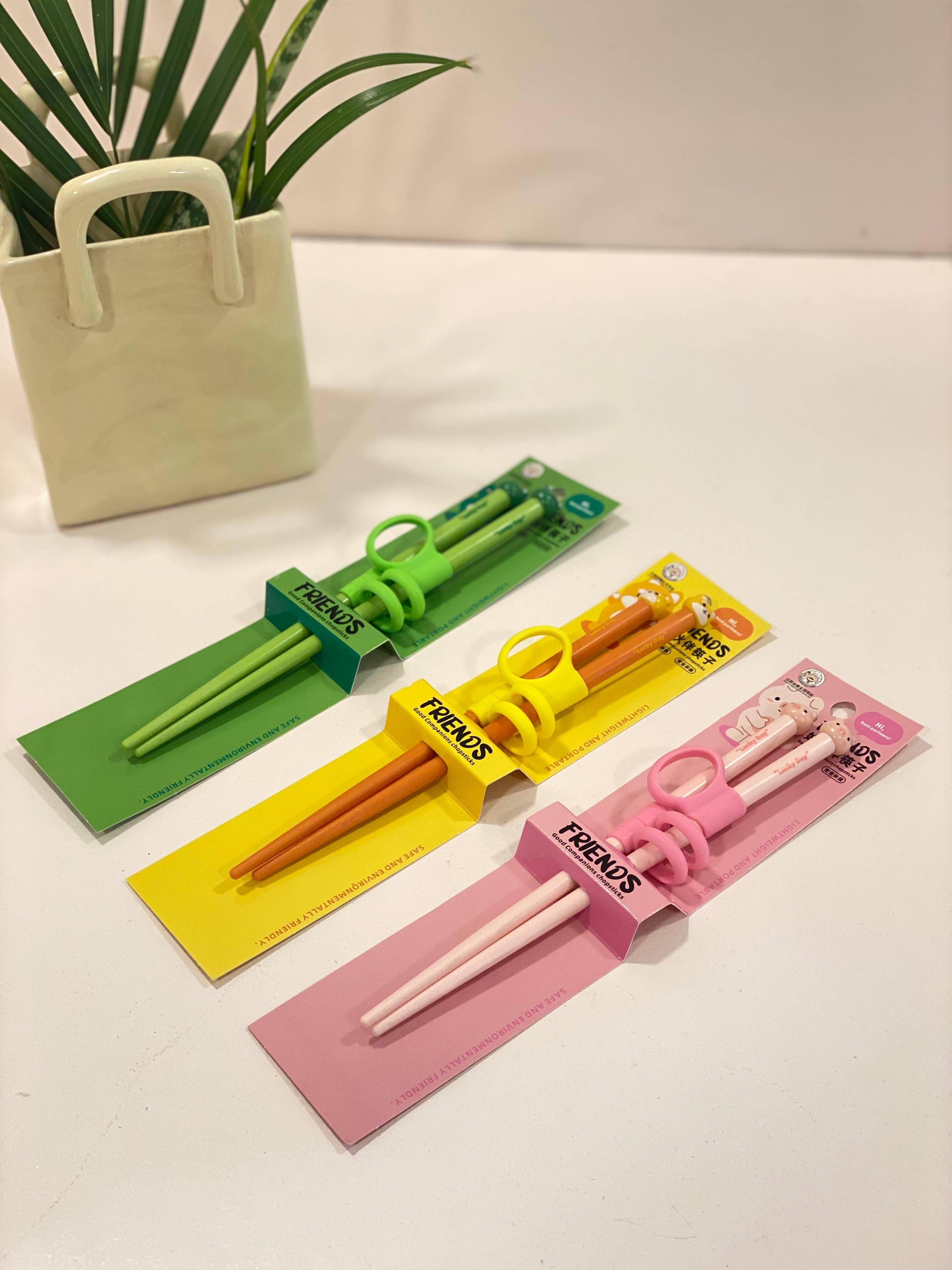 Cute Animal Training Chopsticks for Kids – Easy Learning Chopsticks with Finger Rings