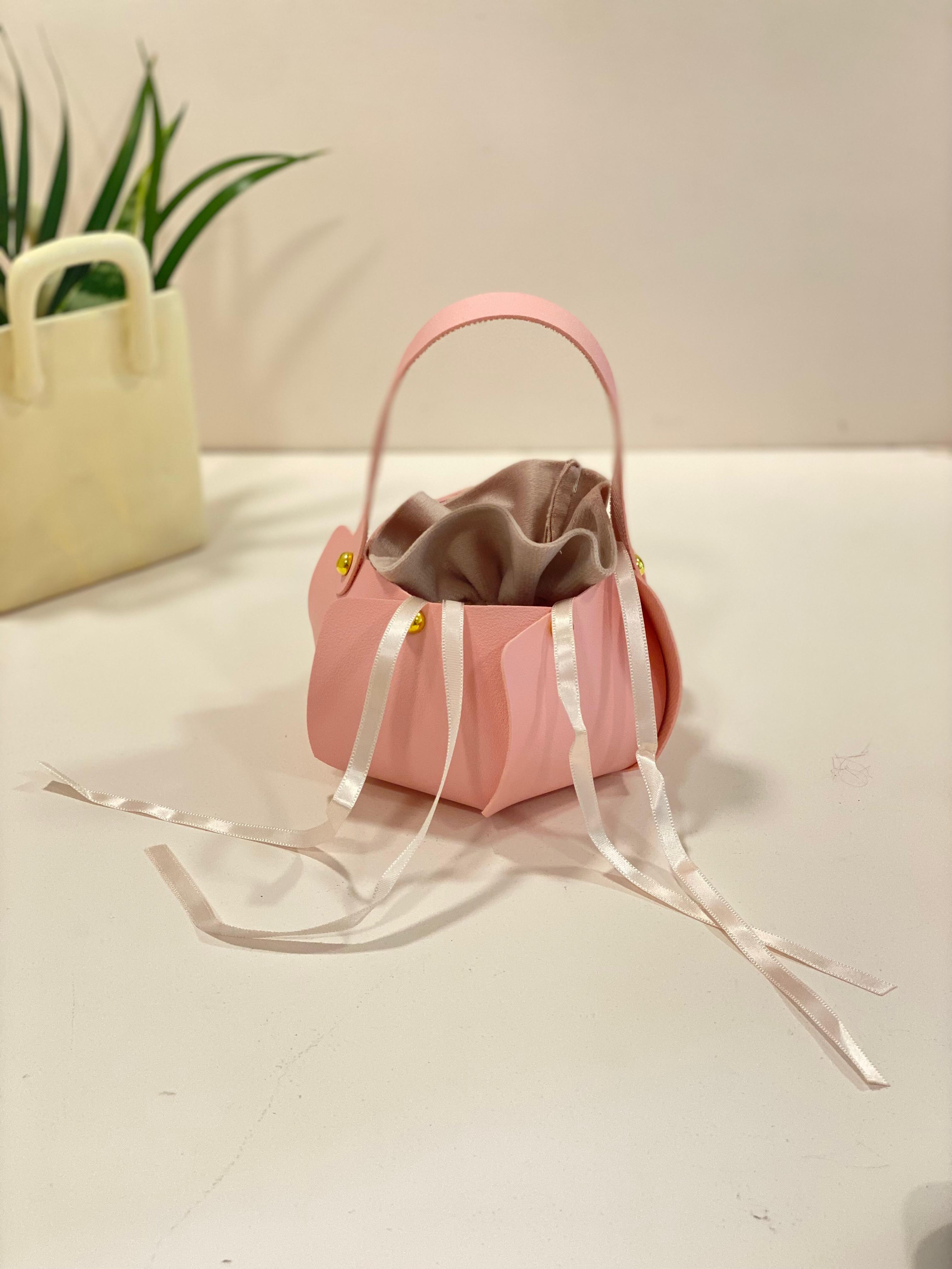 Mini Purse Gift Box with Ribbon Drawstring – Cute Handbag Candy Box for Wedding, Party & Return Gifts