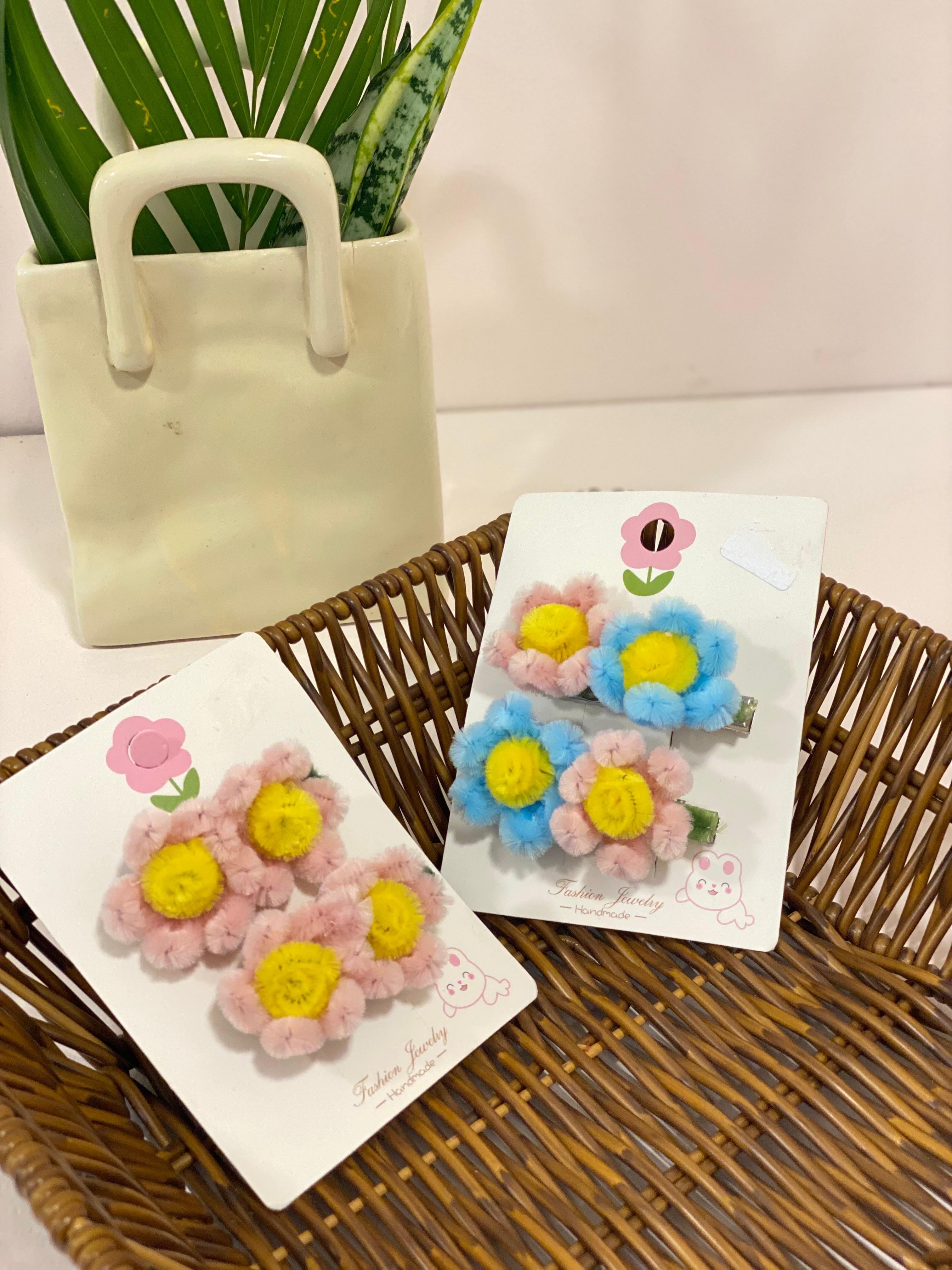Chenille Twin-Flora Fuzzy Hair Clip Set
