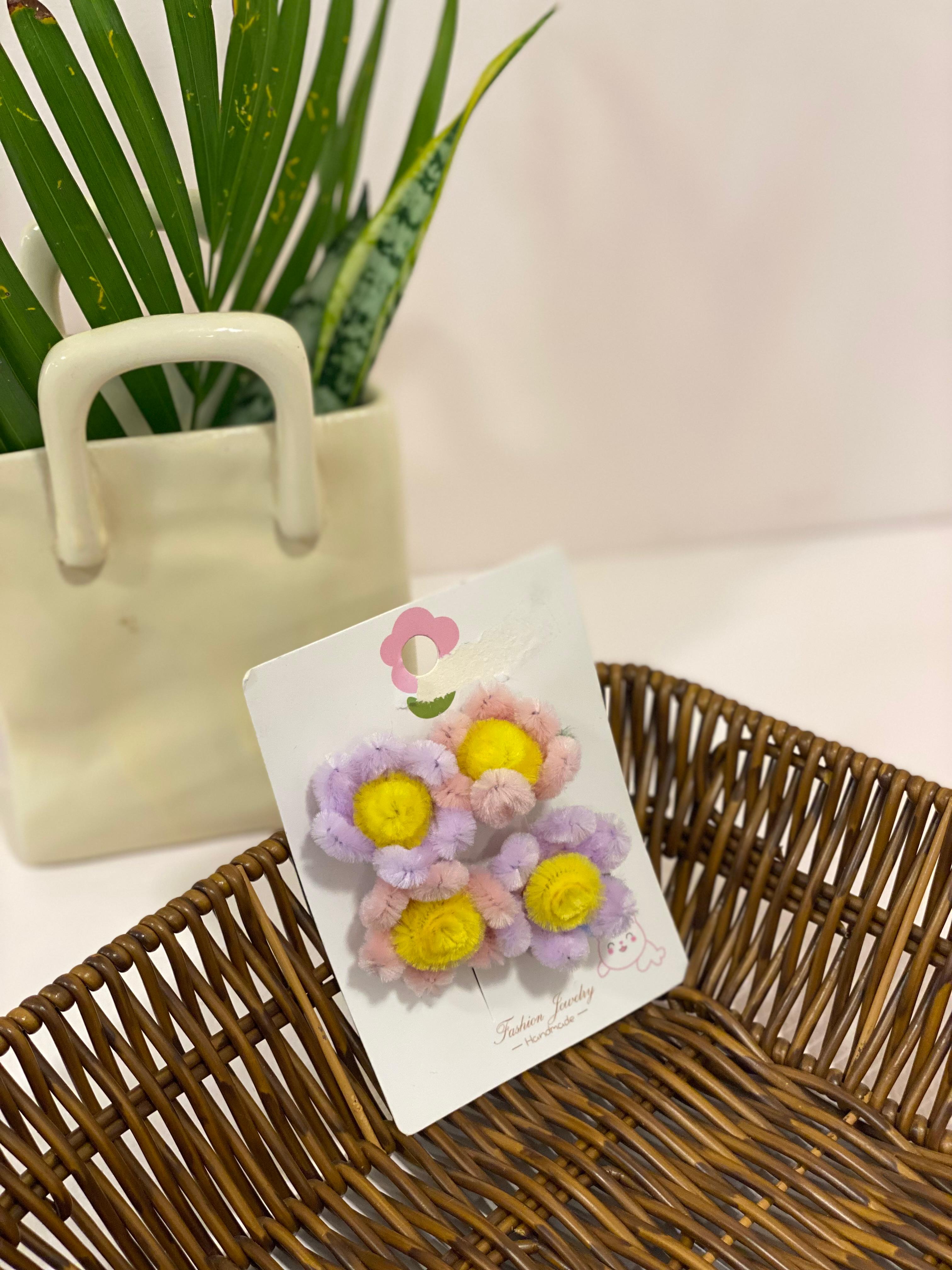 Chenille Twin-Flora Fuzzy Hair Clip Set