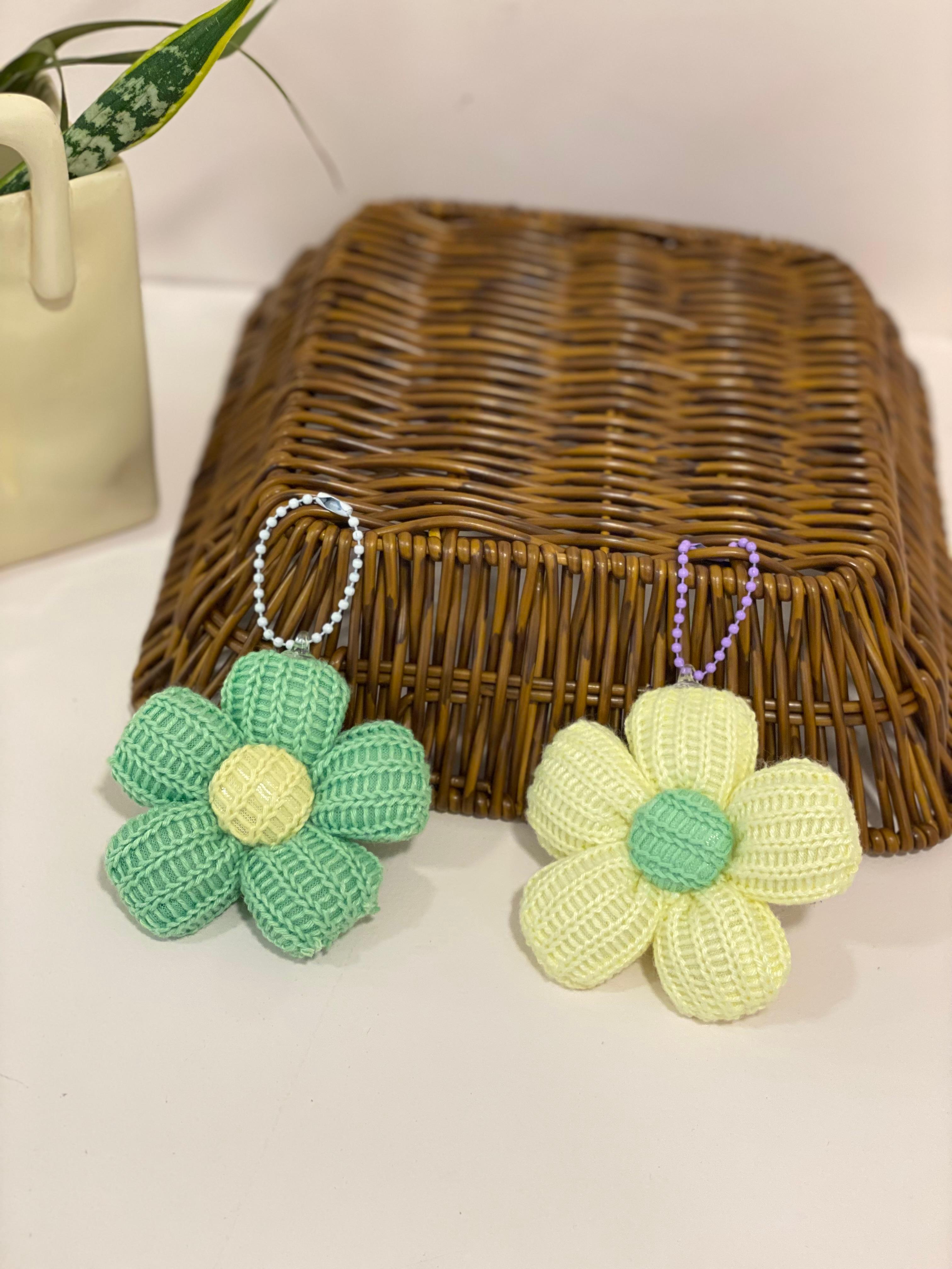 Chunky Knit Ribbed Flower Keychain Charm