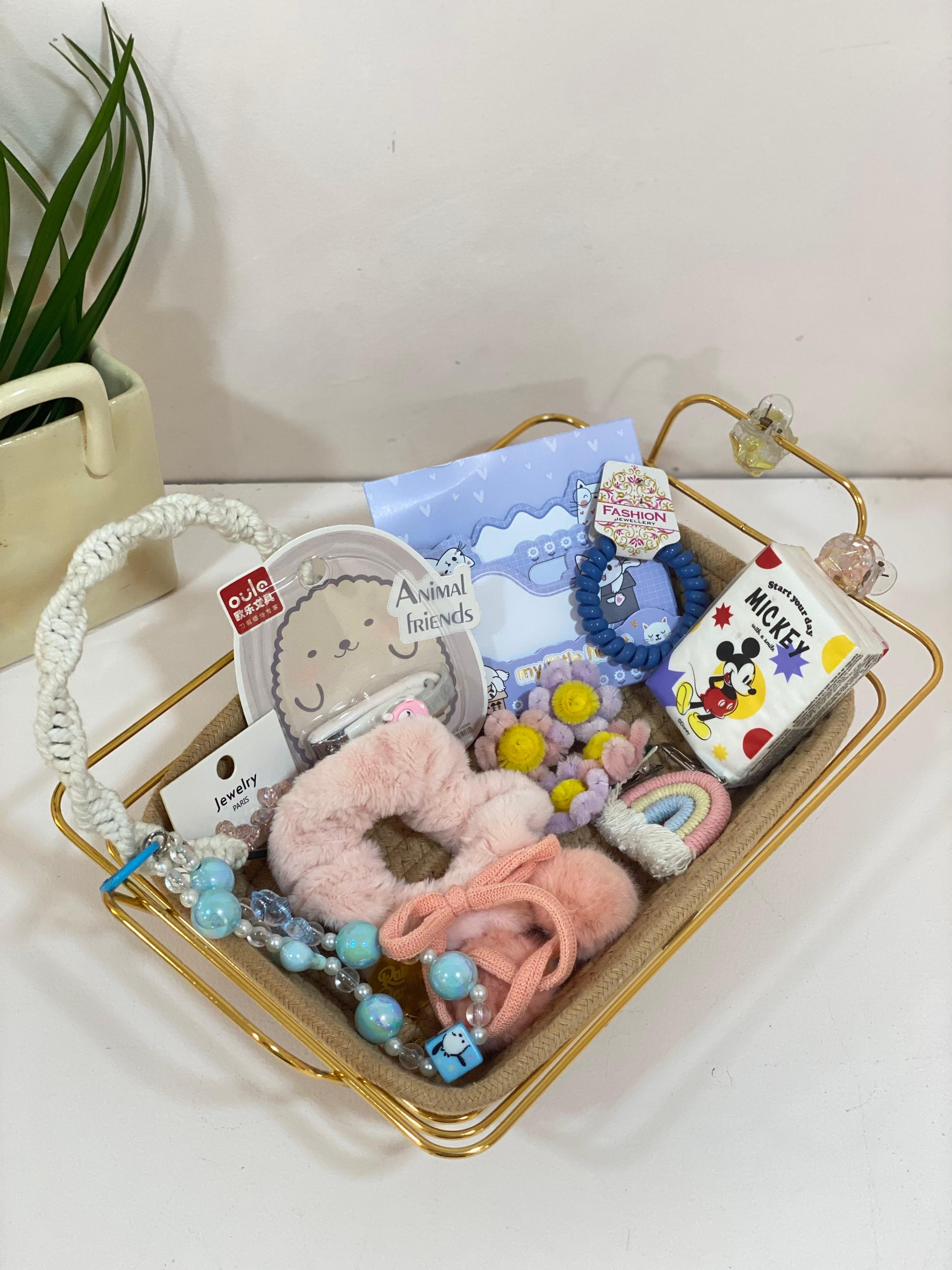 Kawaii Woven Tray Accessory & Beauty Gift Hamper