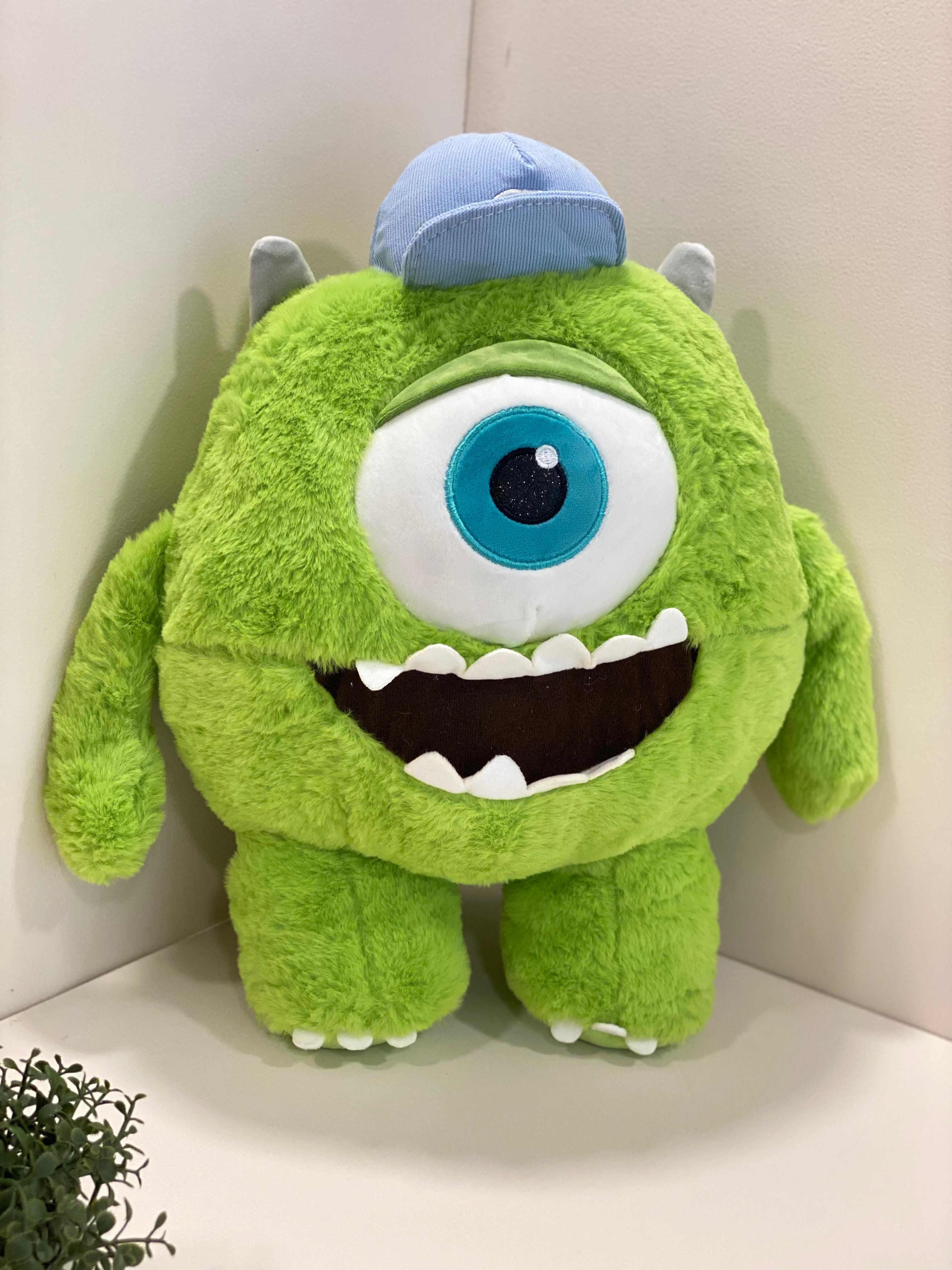 Green One-Eyed Monster Plush Toy – Soft Stuffed Cartoon Creature with Cute Cap (Kids & Gift Edition)