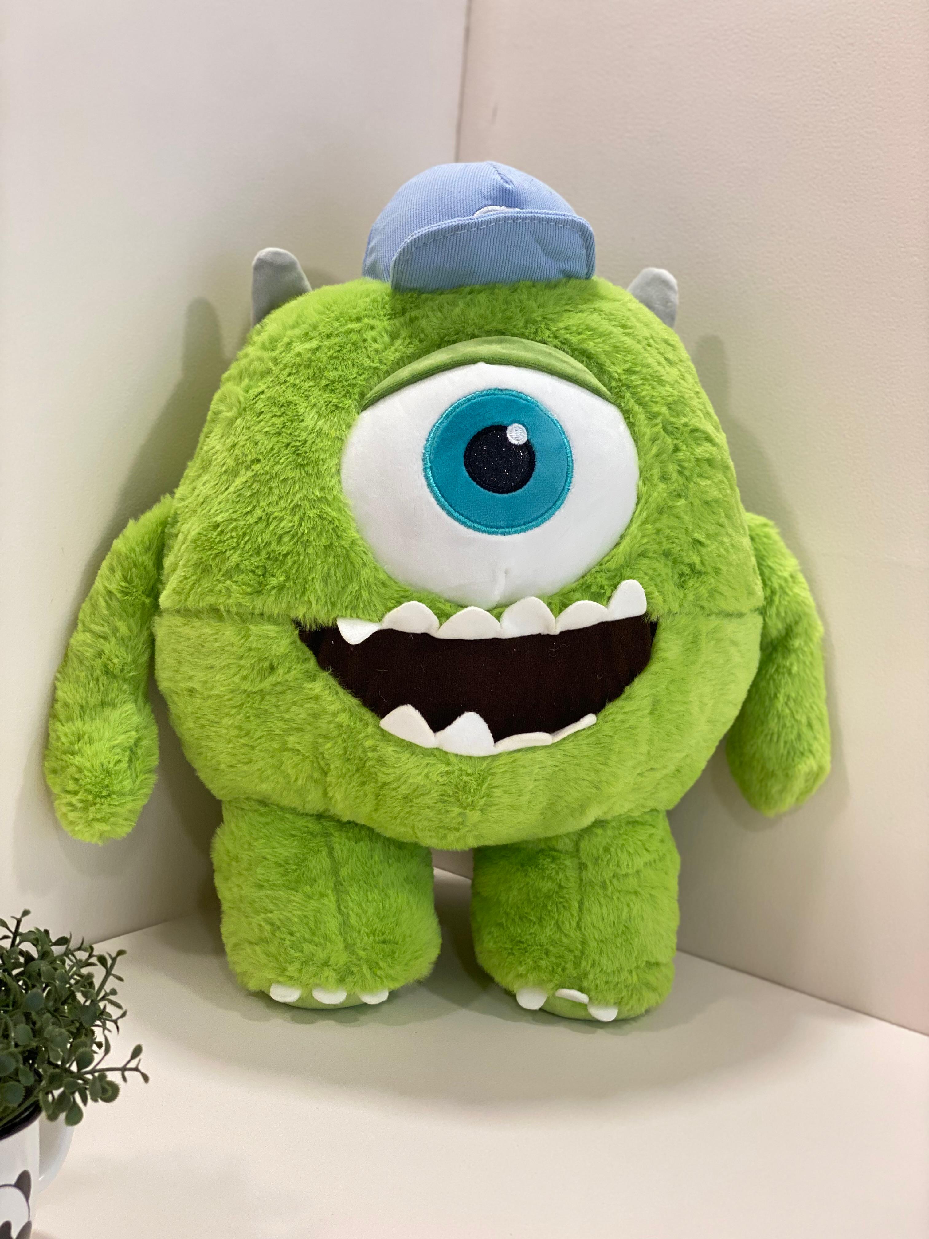 Green One-Eyed Monster Plush Toy – Soft Stuffed Cartoon Creature with Cute Cap (Kids & Gift Edition)