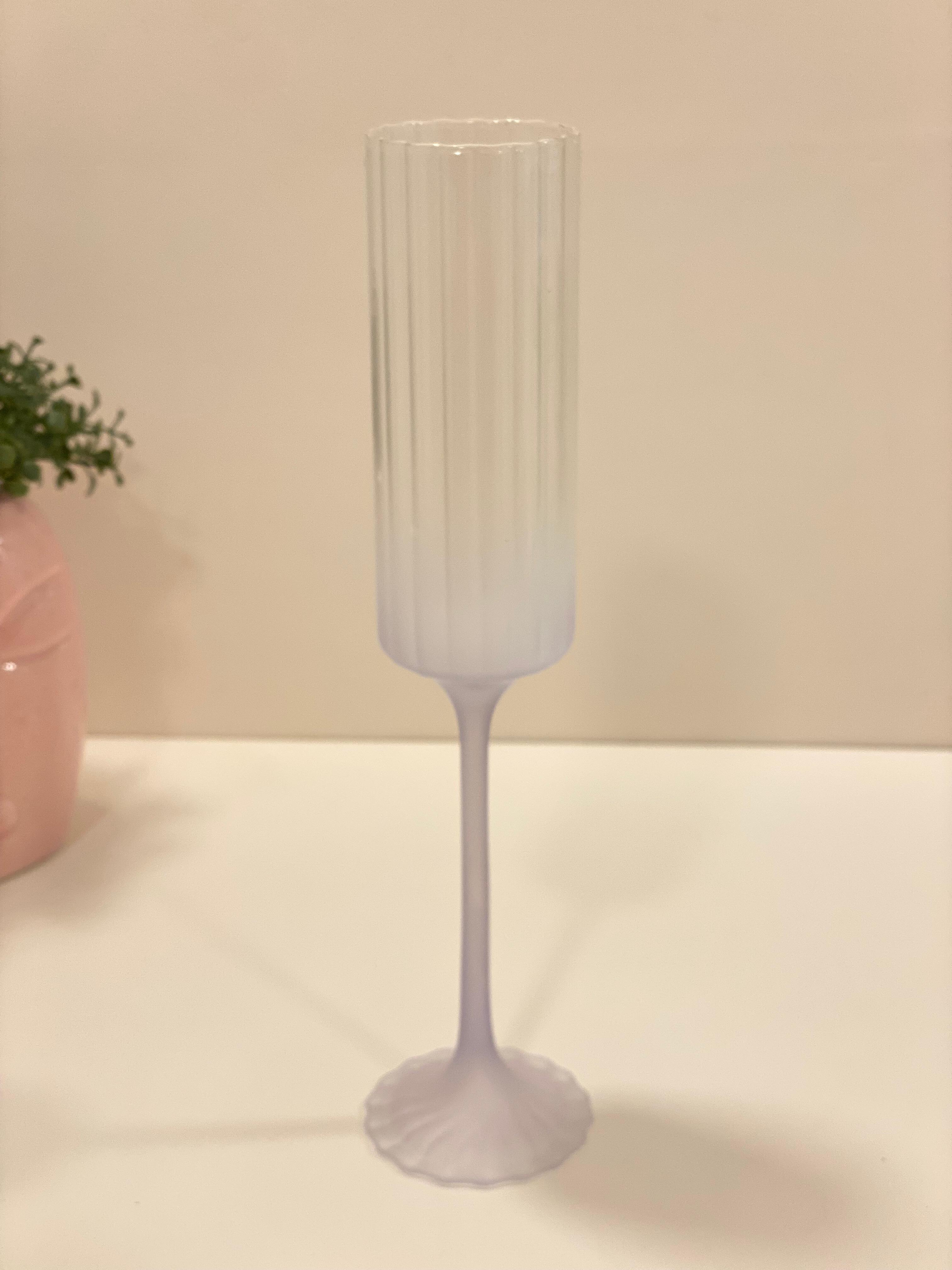 Gradient Pastel Tall Glass – Elegant Stemmed Drinking Cup for Juice, Mocktails, Cocktails & Décor