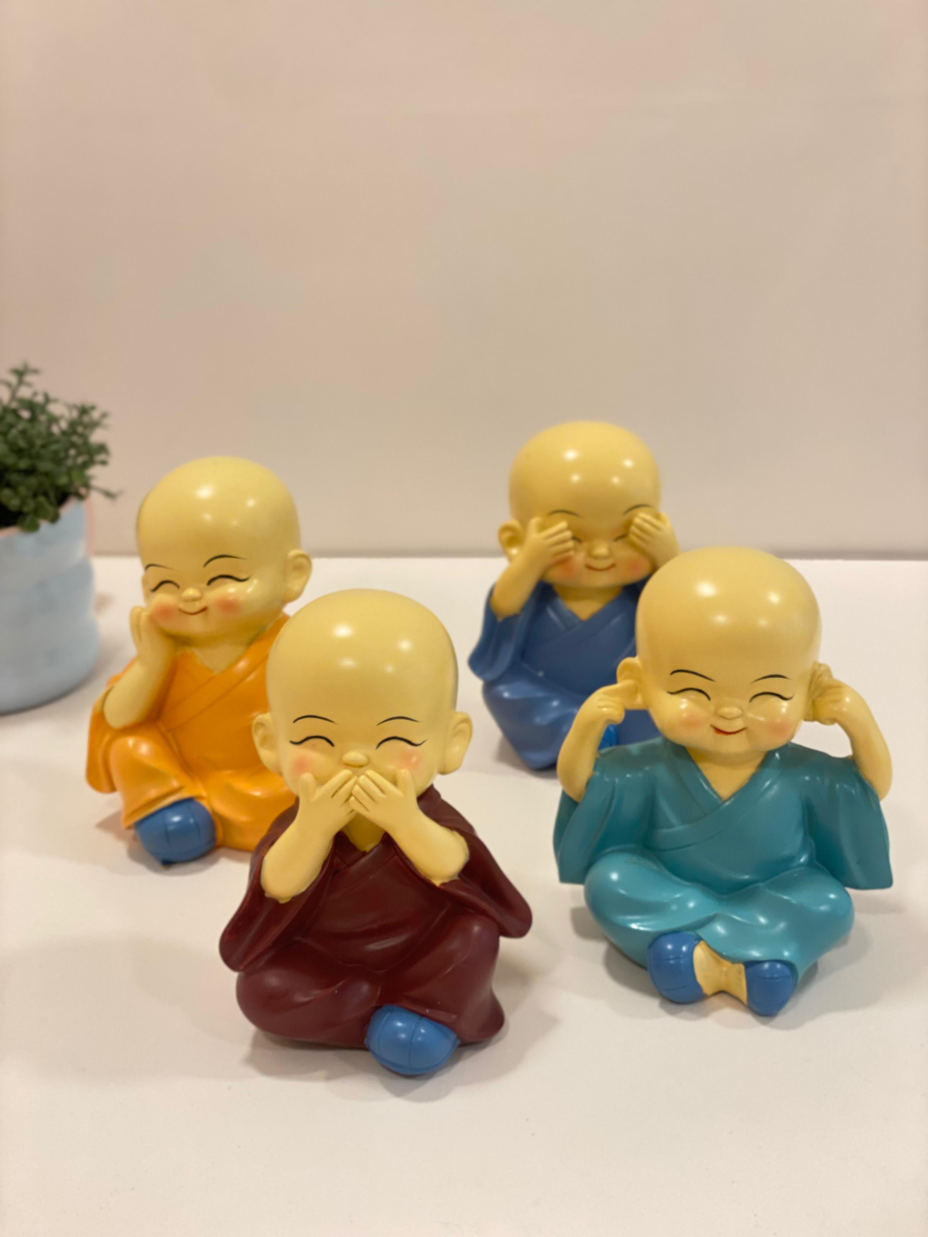 Cute Monk Figurine – Mini Zen Monk Statue for Home, Desk & Spiritual Décor