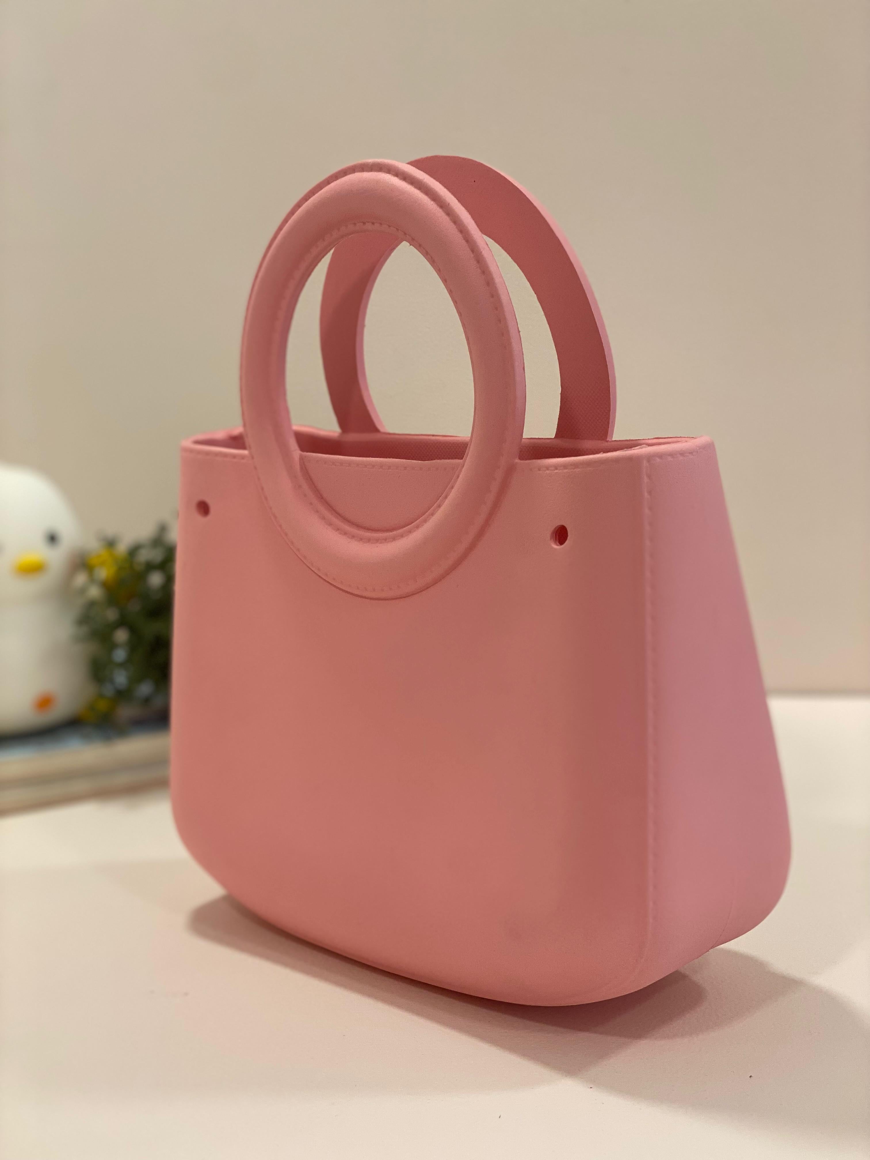 Cute Silicone Charm Bag – Soft Waterproof Handbag with Removable Decorative Pins
