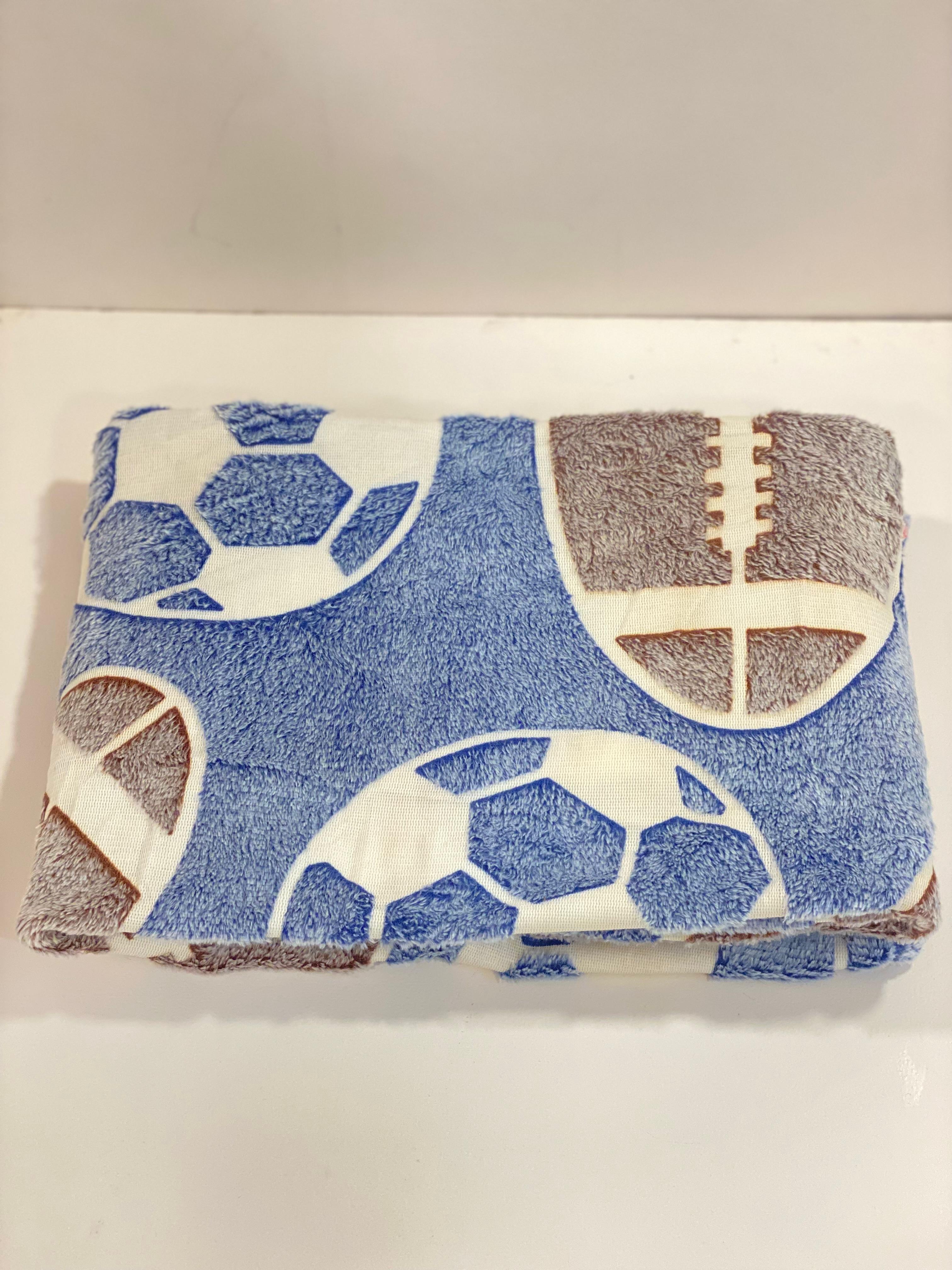 Glow-in-the-Dark Kids Fleece Blanket – Ultra-Soft & Cozy Themed Throws