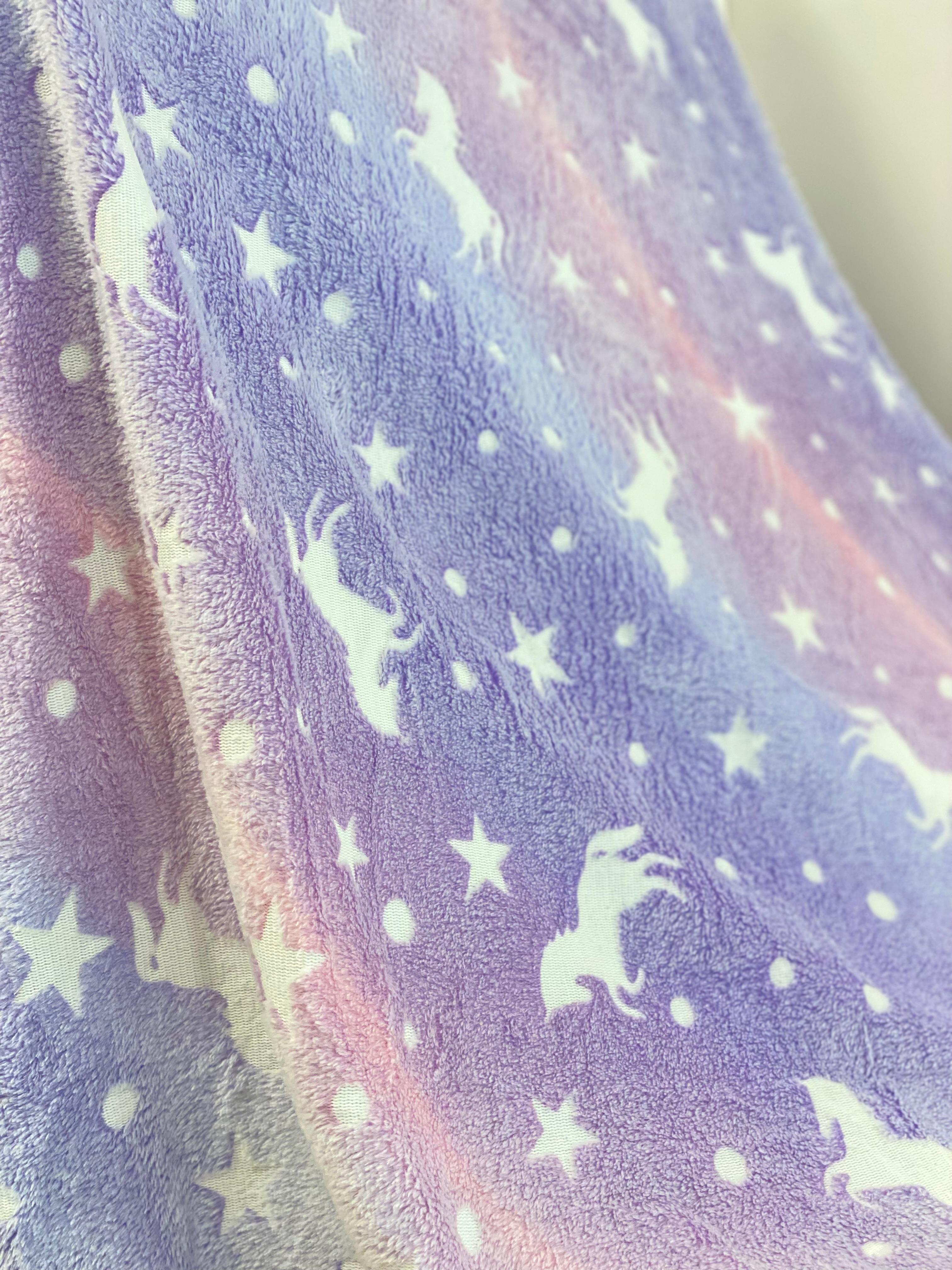 Glow-in-the-Dark Kids Fleece Blanket – Ultra-Soft & Cozy Themed Throws
