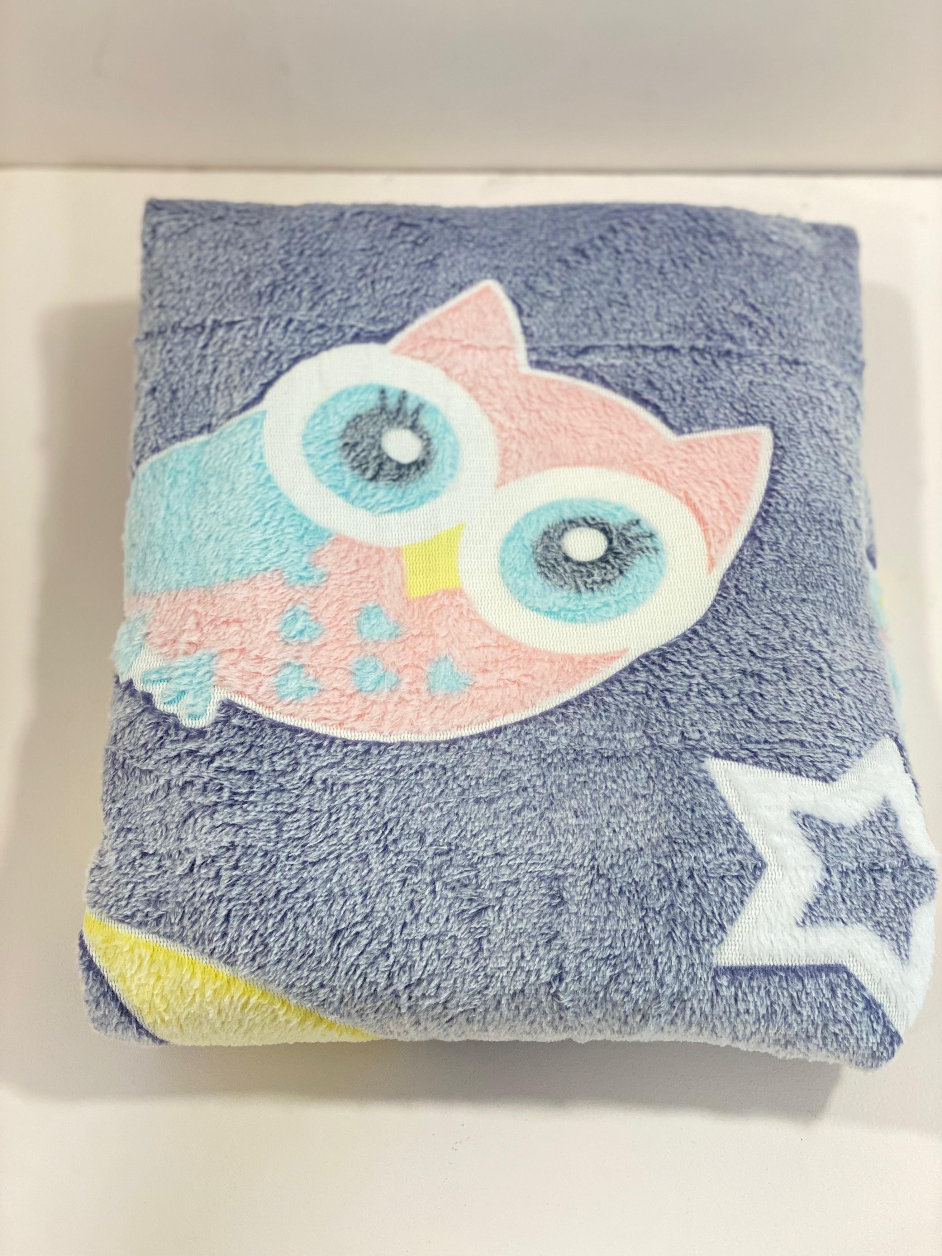 Glow-in-the-Dark Kids Fleece Blanket – Ultra-Soft & Cozy Themed Throws