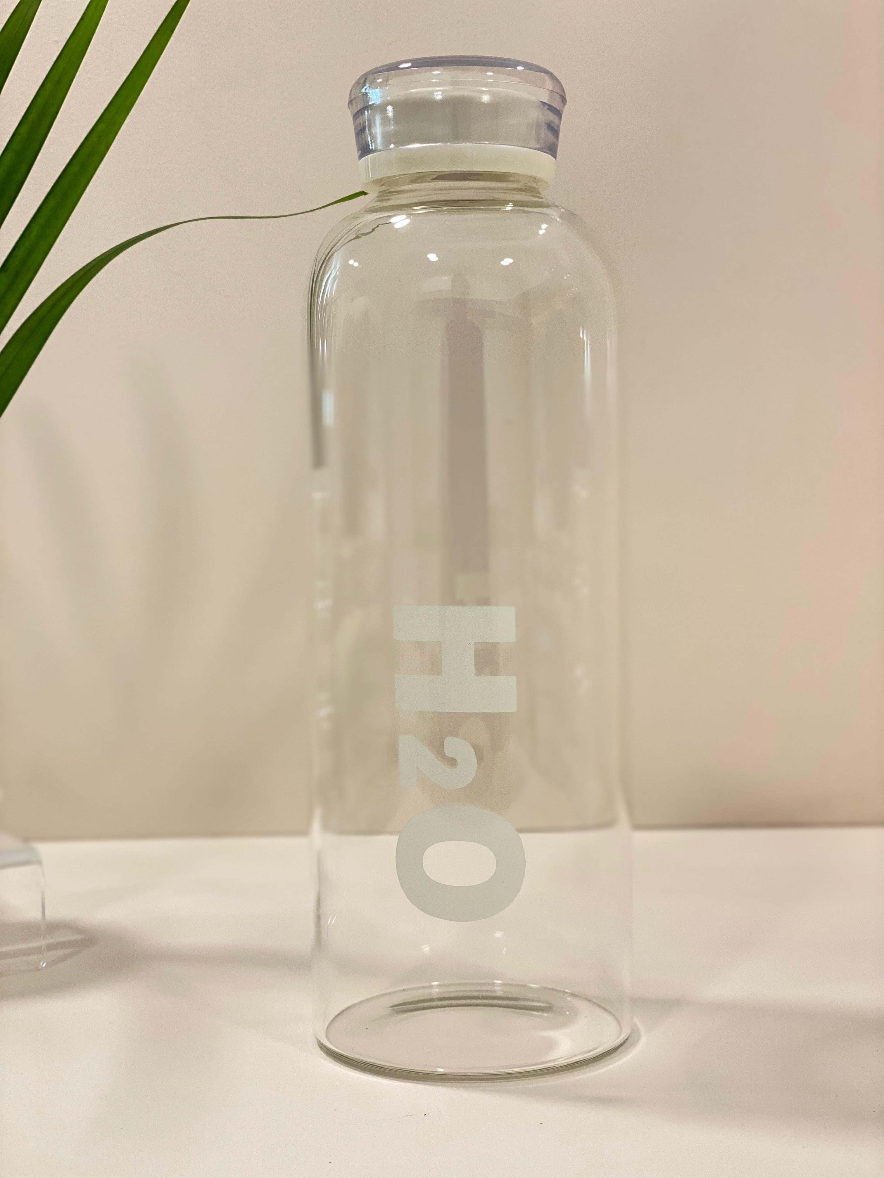 H2O Glass Water Bottle with Leakproof Lid – Reusable Transparent Drinking Bottle for Gym, Office & Travel