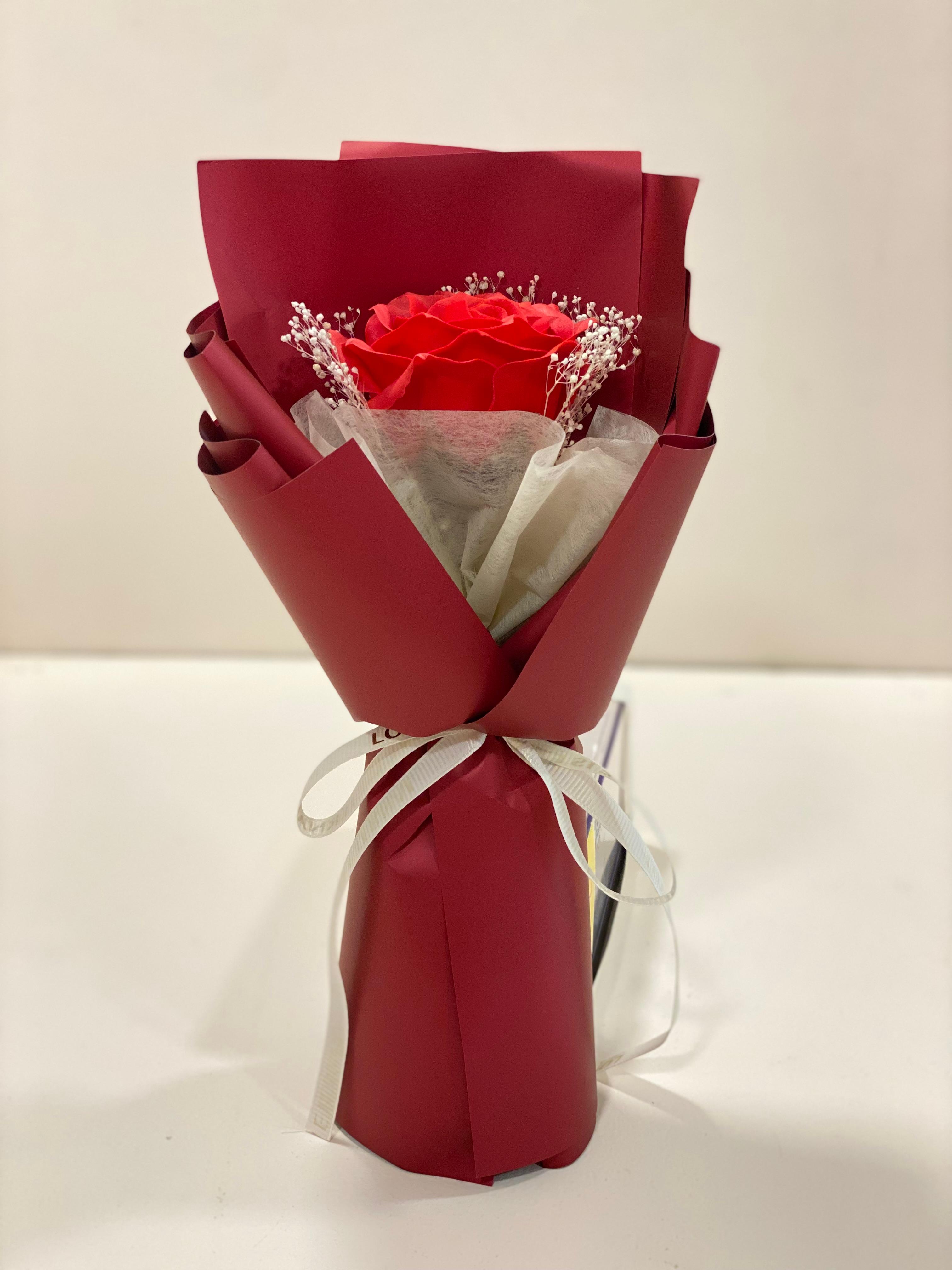 Eternity Rose Bouquet Gift Box – Luxury Artificial Flower Bouquet in Display Case | Romantic Gift for Birthday, Anniversary & Special Occasions