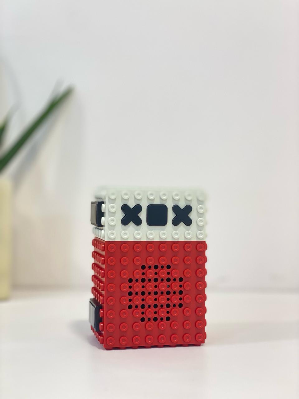 Retro Building-Block Portable Bluetooth Speaker