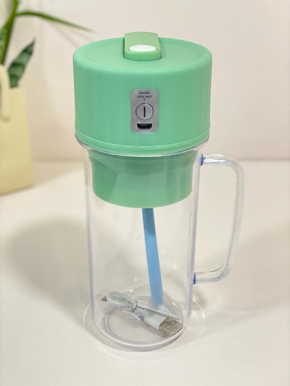 Portable USB Rechargeable Personal Juicer Blender