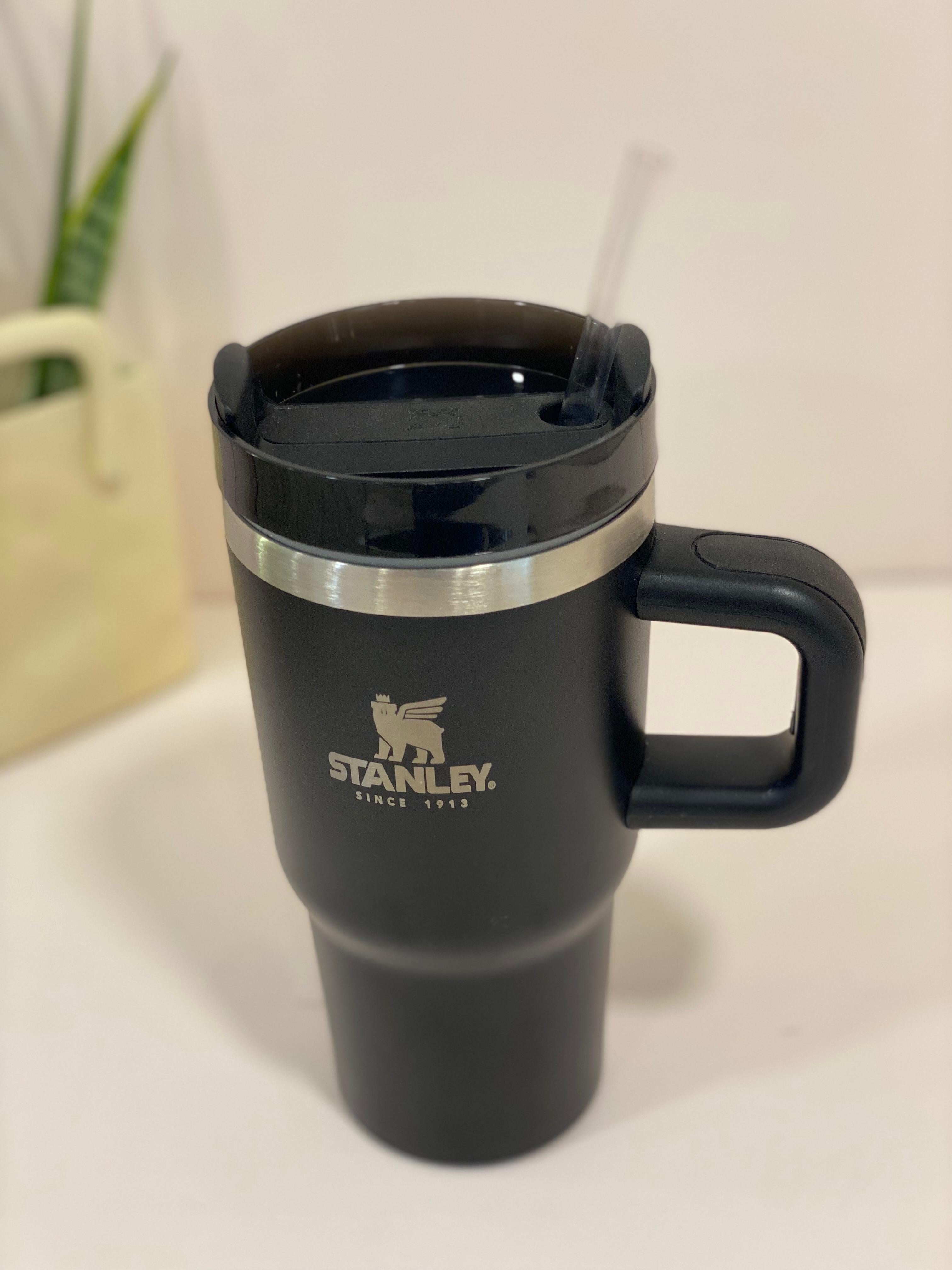 Stanley Quencher H2.0 FlowStat Tumbler (Handheld Edition)
