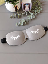 Load image into Gallery viewer, 3D Eyelash Shaped Eye Mask
