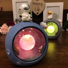 Load image into Gallery viewer, Astro Explorer Night Lamp
