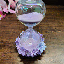 Load image into Gallery viewer, Floral Love Sandtimer hourglass
