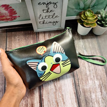 Load image into Gallery viewer, Cute animal vanity pouch
