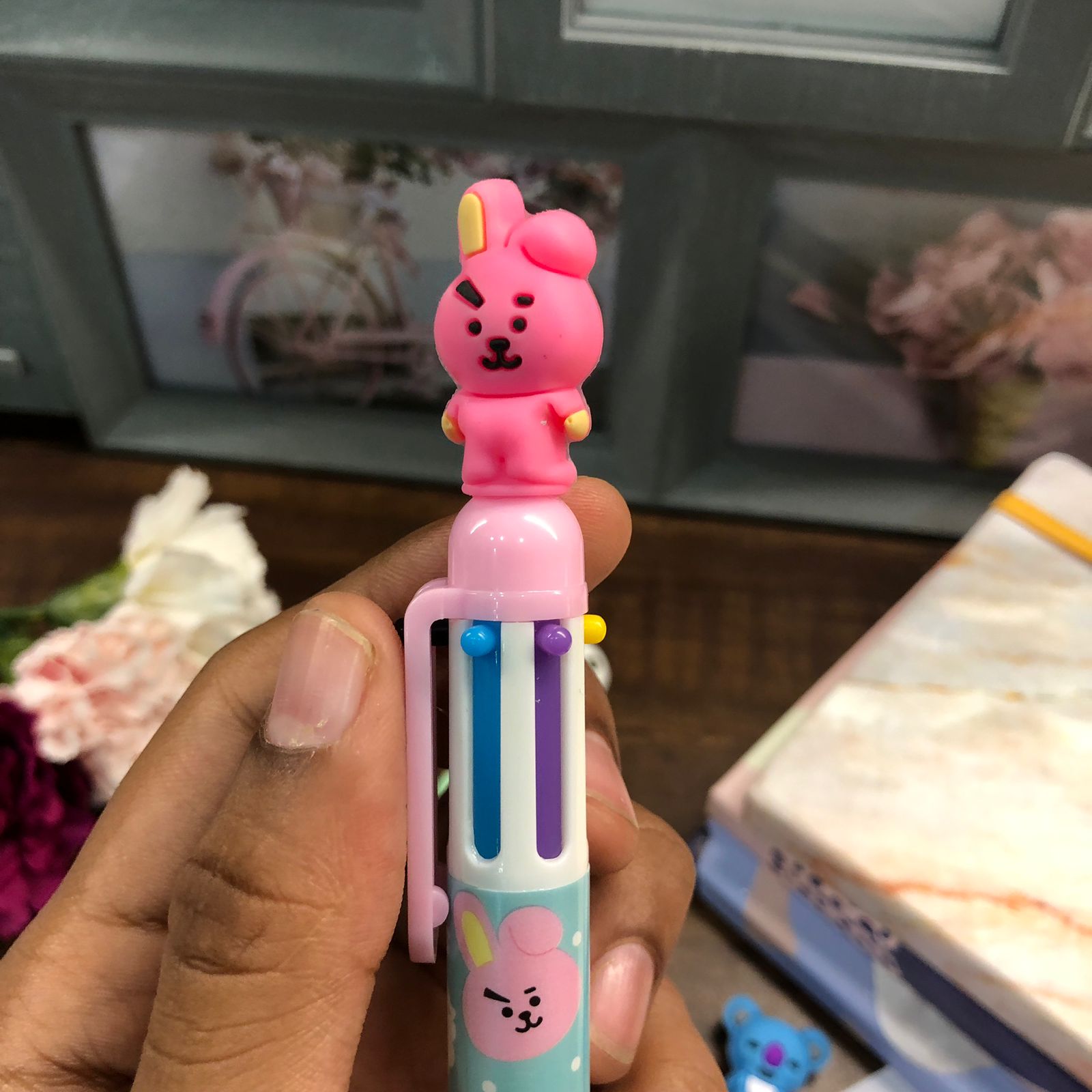 Animal Mascot 6 In 1 Colour Pen – PropFactory